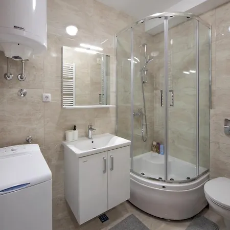Solitus Apartment